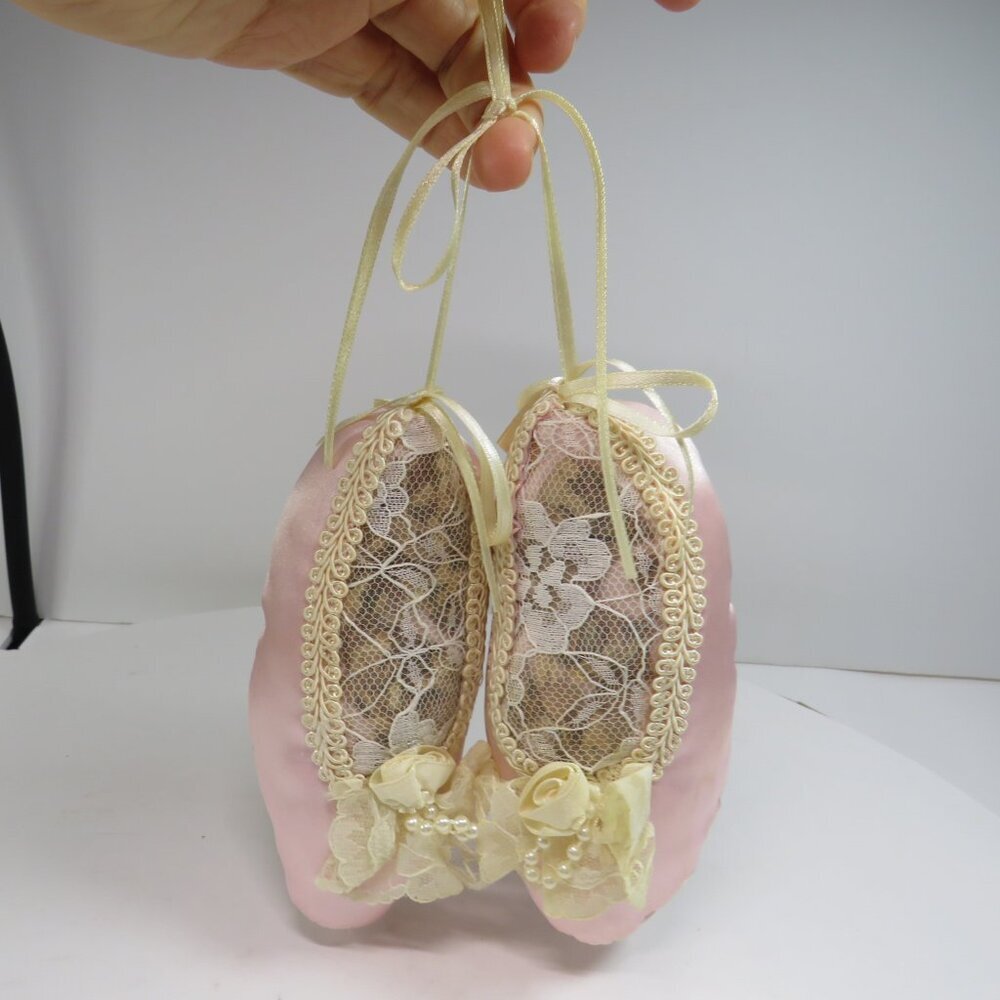 Ballet Slippers Pink Satin Potpourri Decor with Lace 5.5" long  UNSCENTED